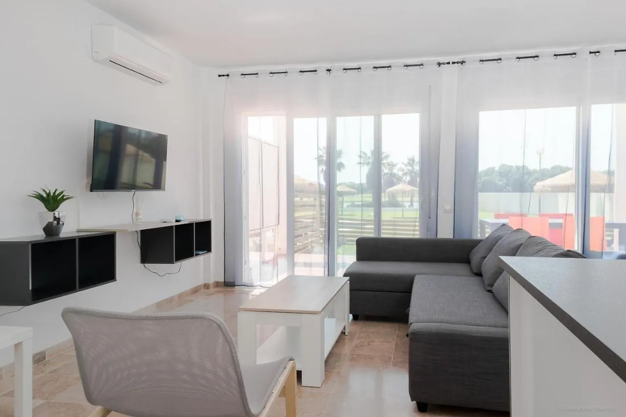 Gran Villa Roquetas Beach & Golf Playa Serena ロケタス・デ・マル
